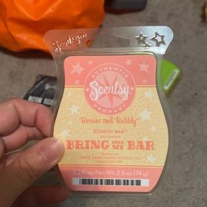 Berries and bubbly - rare wax